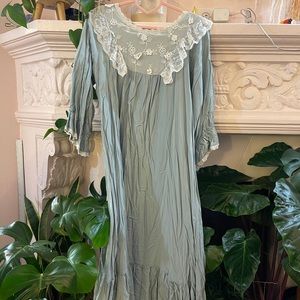 Victorian inspired night gown / night dress / sleeping gown